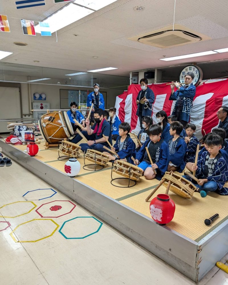 織姫祭③　秩父屋台囃子＆秩父音頭！本組太鼓連様と当法人職員のコラボで披露させていただきました。#ウエルハイムヨコゼ #織姫祭 #横瀬町 #秩父 #秩父屋台囃子 #介護施設イベント