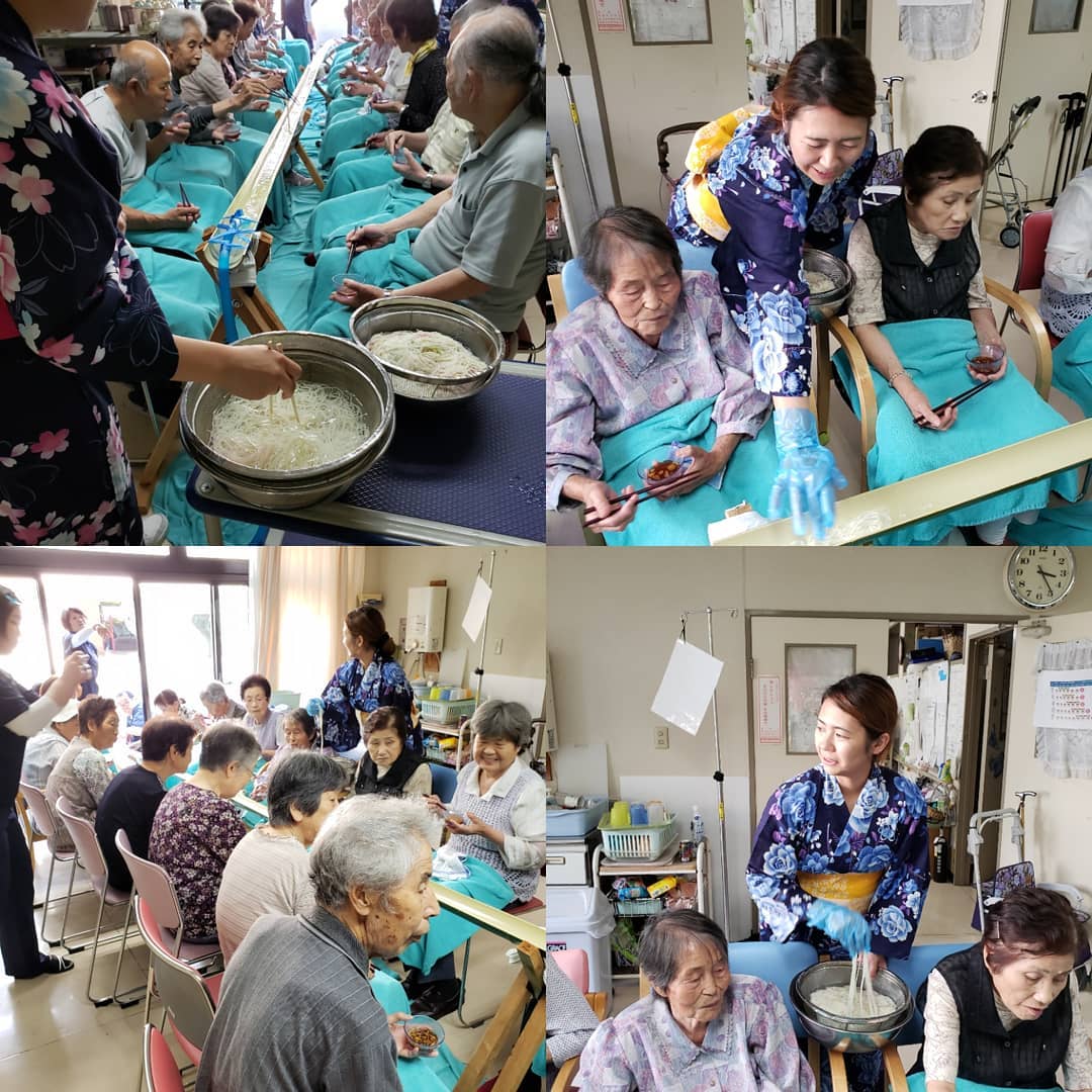 流しそうめん:横瀬デイサービスでは、流しそうめんを行いました浴衣姿の職員が涼しげにそうめんをサービス皆さんに喜んでいただけました#ウエルハイムヨコゼ #横瀬デイサービスセンター #秩父 #横瀬町#流しそうめん #美人浴衣女子